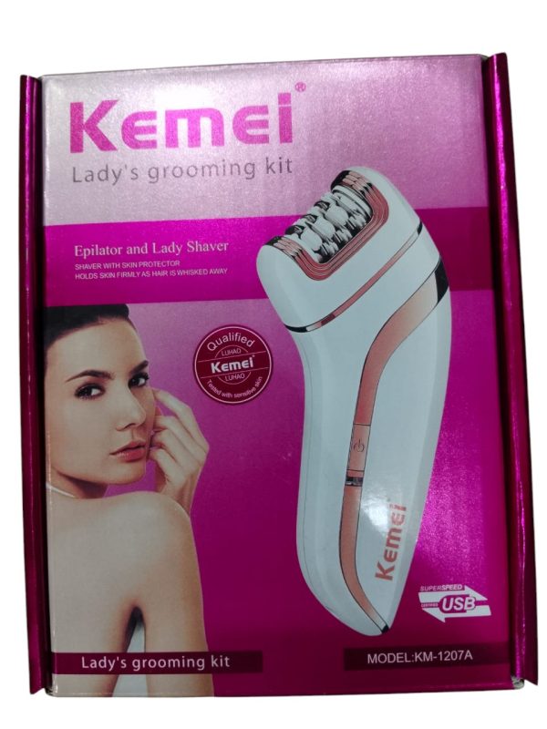 Chargeable Epilator With Extra Shaving Head